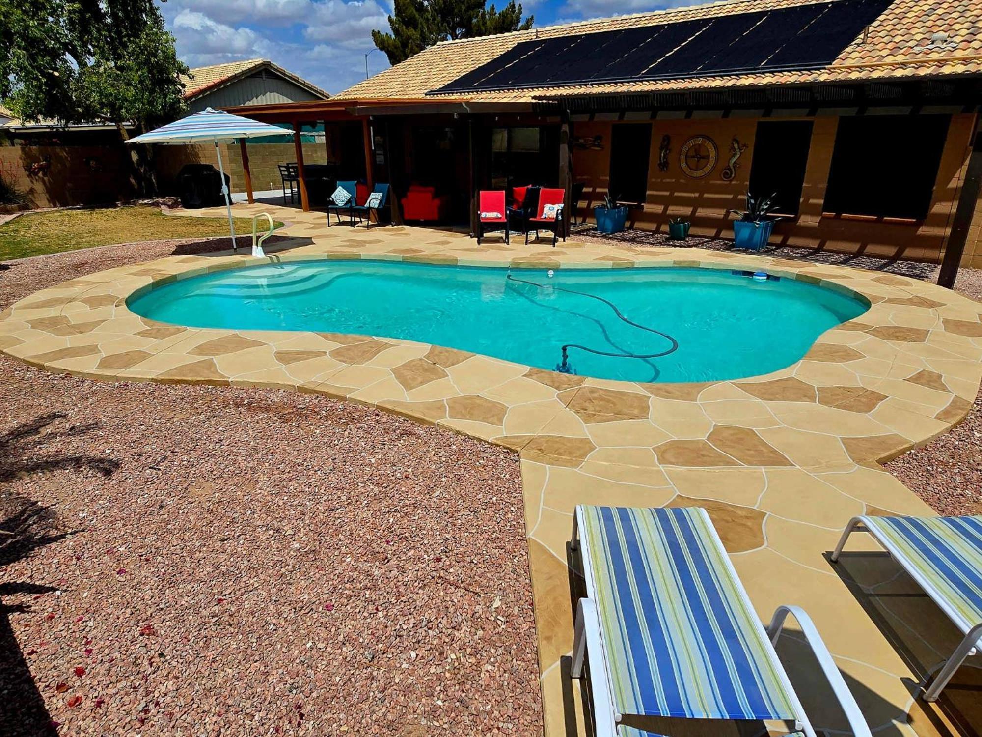 Cozy Home With Pool, Fire Table, Bbq, Rv Parking ميسا، أريزونا المظهر الخارجي الصورة